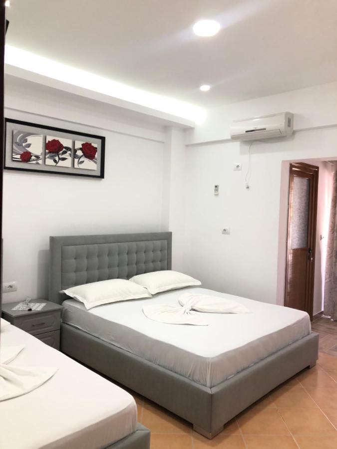 Eraldo Brahimi Apartaments คซามิล ภายนอก รูปภาพ