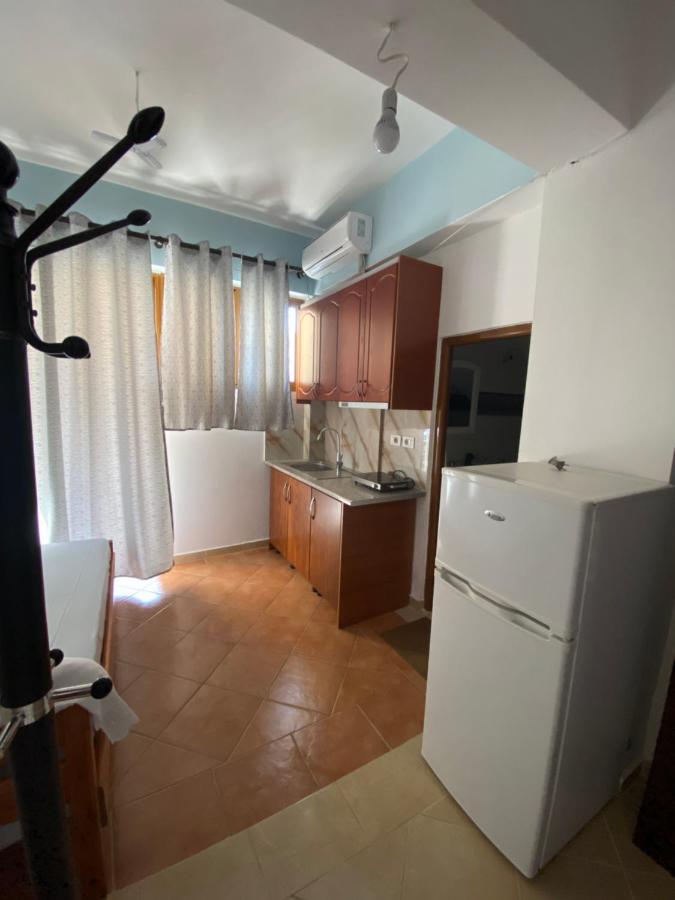 Eraldo Brahimi Apartaments คซามิล ภายนอก รูปภาพ