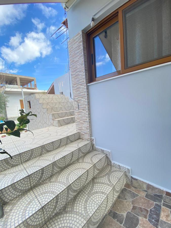 Eraldo Brahimi Apartaments คซามิล ภายนอก รูปภาพ