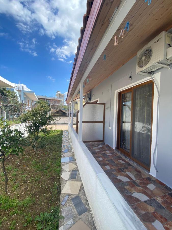 Eraldo Brahimi Apartaments คซามิล ภายนอก รูปภาพ