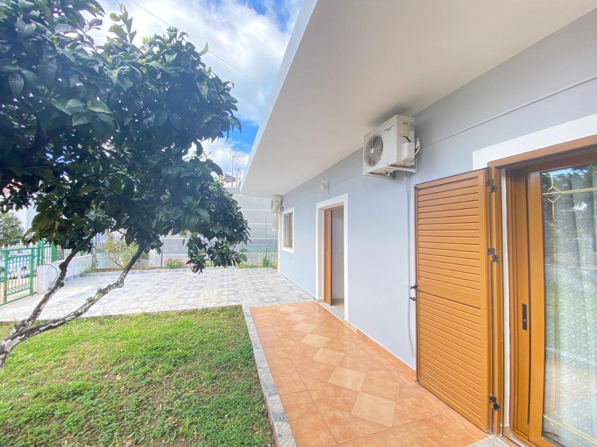 Eraldo Brahimi Apartaments คซามิล ภายนอก รูปภาพ