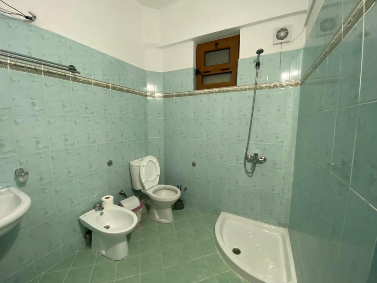 Eraldo Brahimi Apartaments คซามิล ภายนอก รูปภาพ